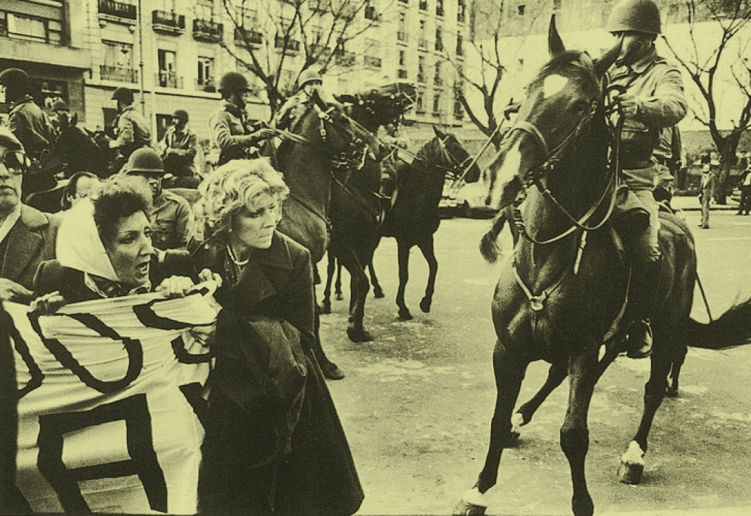 imagen Continúan las actividades en conmemoración de los 40 años del golpe cívico-militar