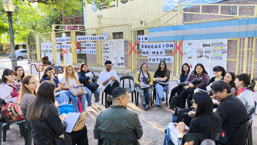imagen La Facultad de Educación mantuvo encendida la llama de la universidad pública