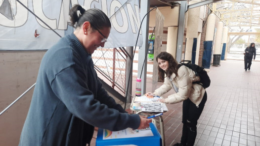 imagen Continuará acción de visibilización del Área de Géneros de la Facultad para conocer sus servicios