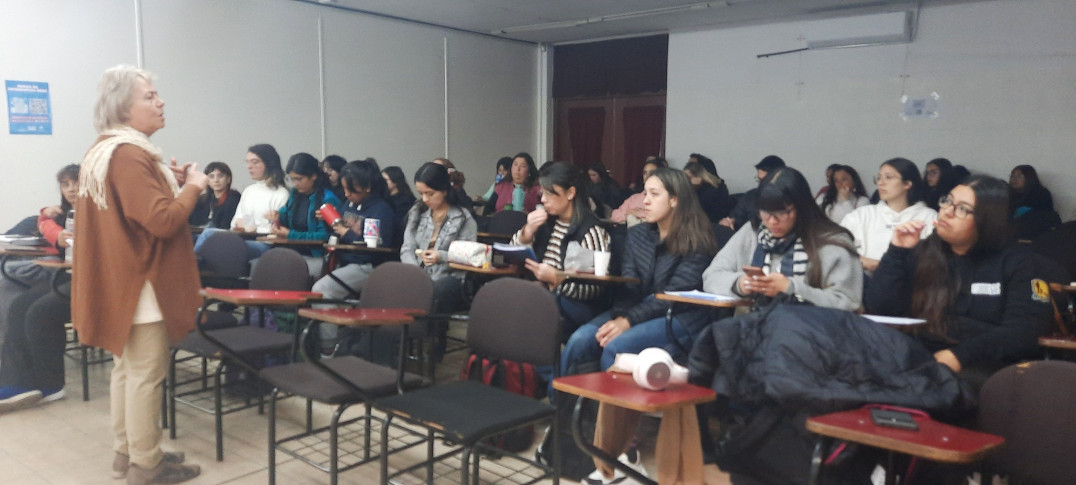 imagen Debatieron sobre la película "Mi vida en rosa"
