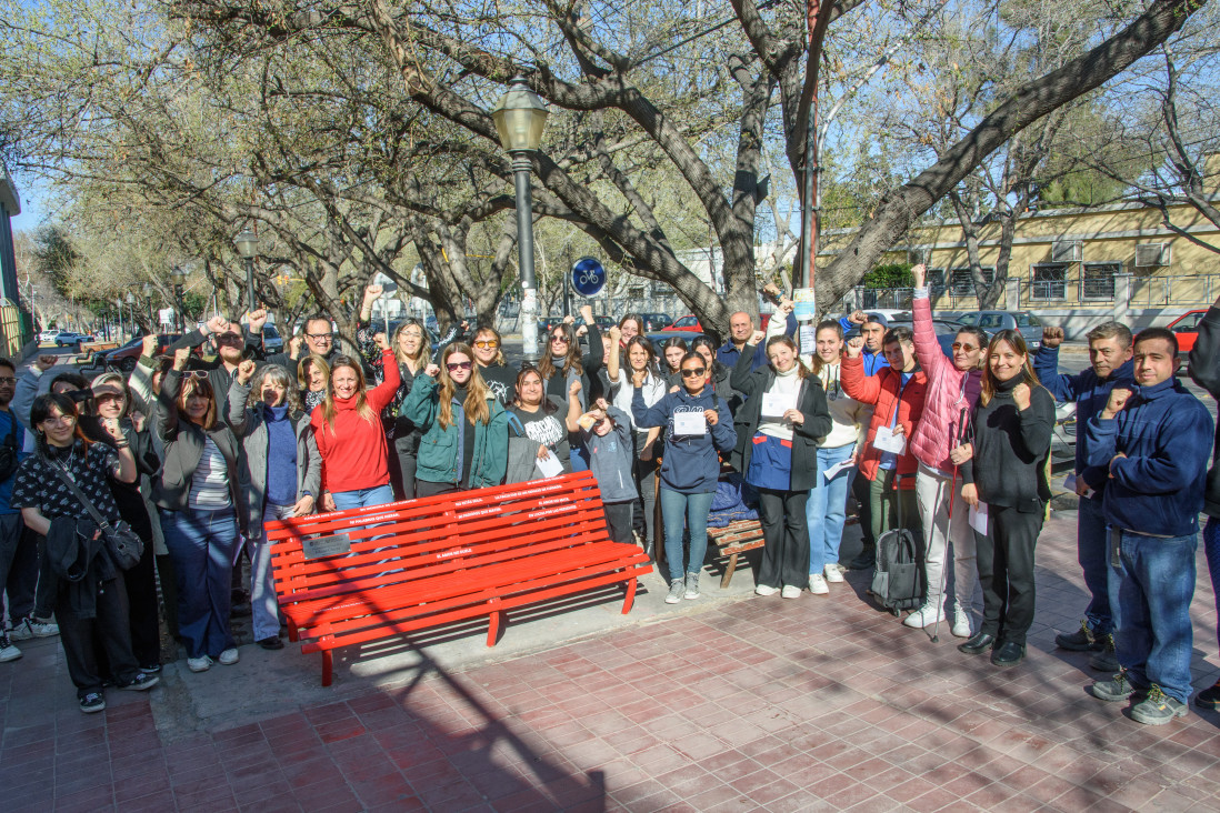 imagen La Facultad de Educación rindió homenaje a Johana Chacón 