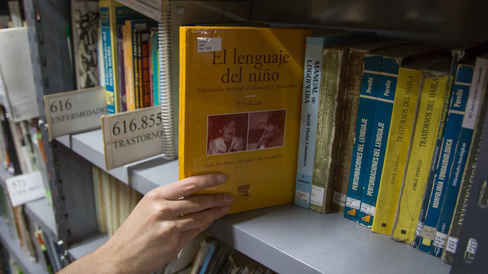 imagen Biblioteca de la Facultad de Educación 