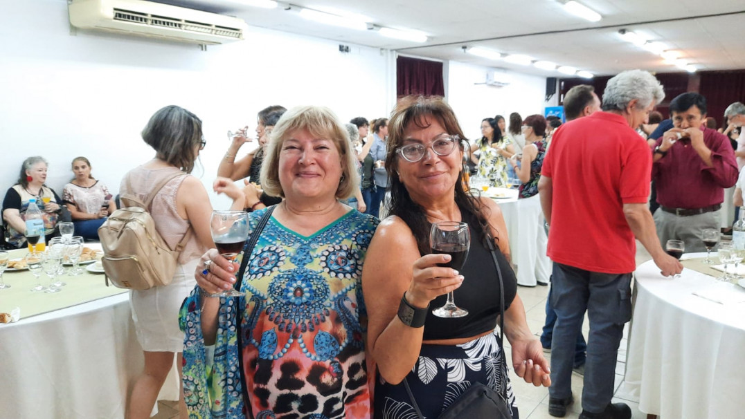 imagen La Facultad de Educación despidió el año con su tradicional brindis