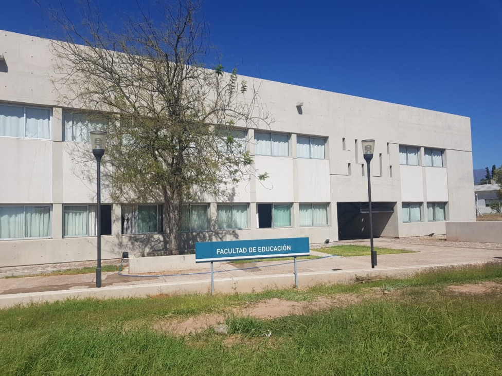 imagen Paro Internacional de Mujeres en la Facultad de Educación