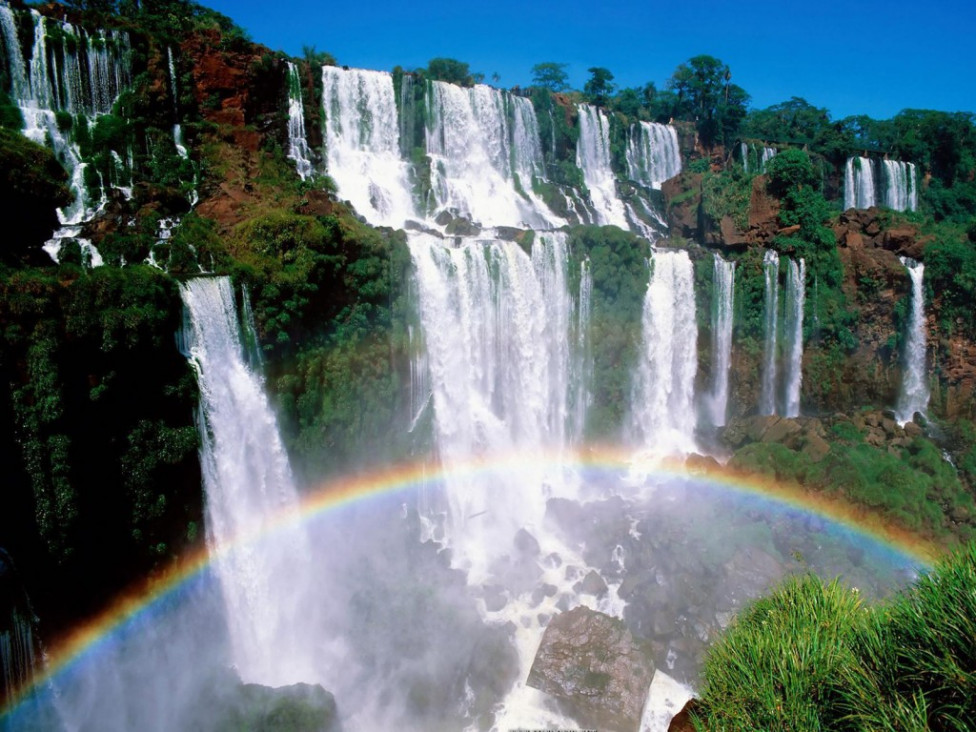 imagen Invitan a visitar las Cataratas del Iguazú