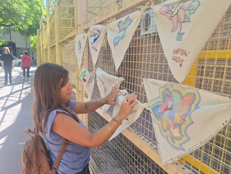 imagen Pañuelos por la Memoria, Verdad y Justicia