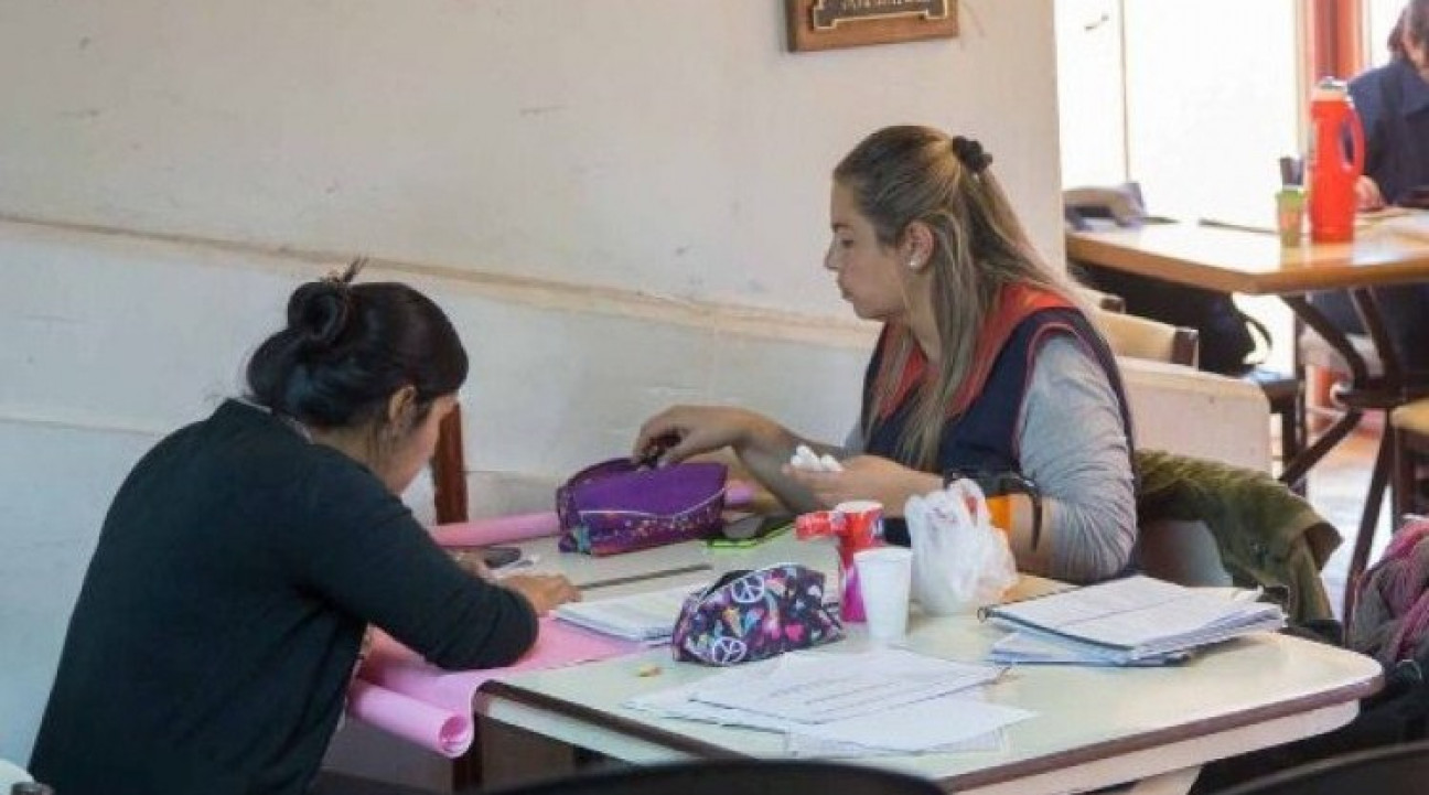 imagen Estudiantes y egresados podrán realizar acompañamiento en Literatura