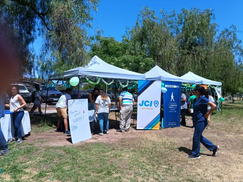 imagen Distinguieron a estudiantes de Educación por su compromiso en voluntariados 