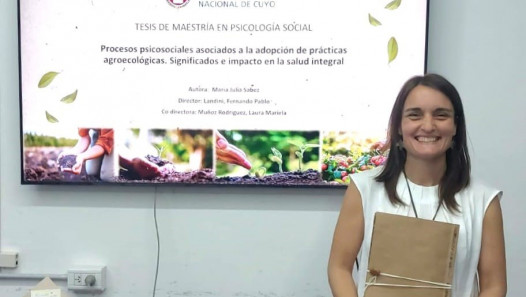 imagen Profesora de la Facultad de Educación obtuvo título de Magíster en Psicología Social