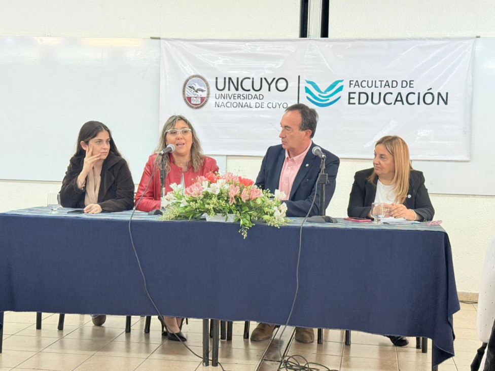 imagen Comenzó el Encuentro de Extensión Universitaria de la Facultad de Educación