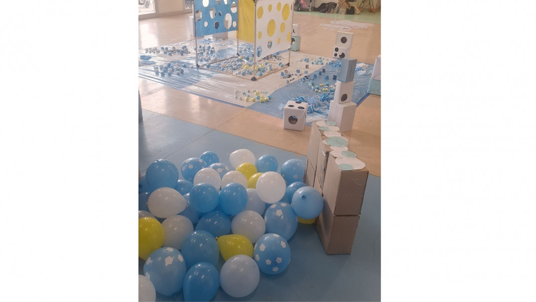 imagen Crearon instalaciones artísticas para niños en la Escuela Vera Arenas y el jardín Caritas Dulces