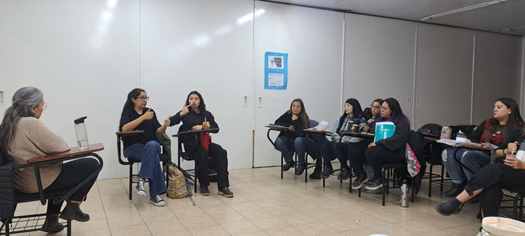 imagen La Facultad tiene cinco nuevos técnicos superiores en Lengua de Señas