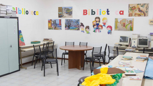 imagen Seleccionarán una persona para trabajar en la Biblioteca de la Escuela Carmen Vera Arenas