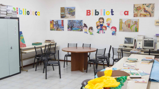 imagen Seleccionarán una persona para trabajar en la Biblioteca de la Escuela Carmen Vera Arenas