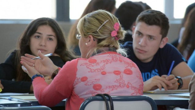 imagen Convocan a estudiantes de profesorados de la UNCuyo a ser tutores en escuelas de Mendoza