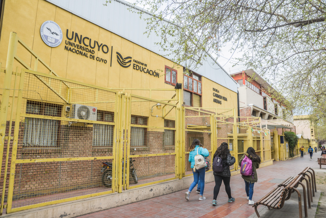 imagen No habrá actividades durante la tarde por el viento zonda