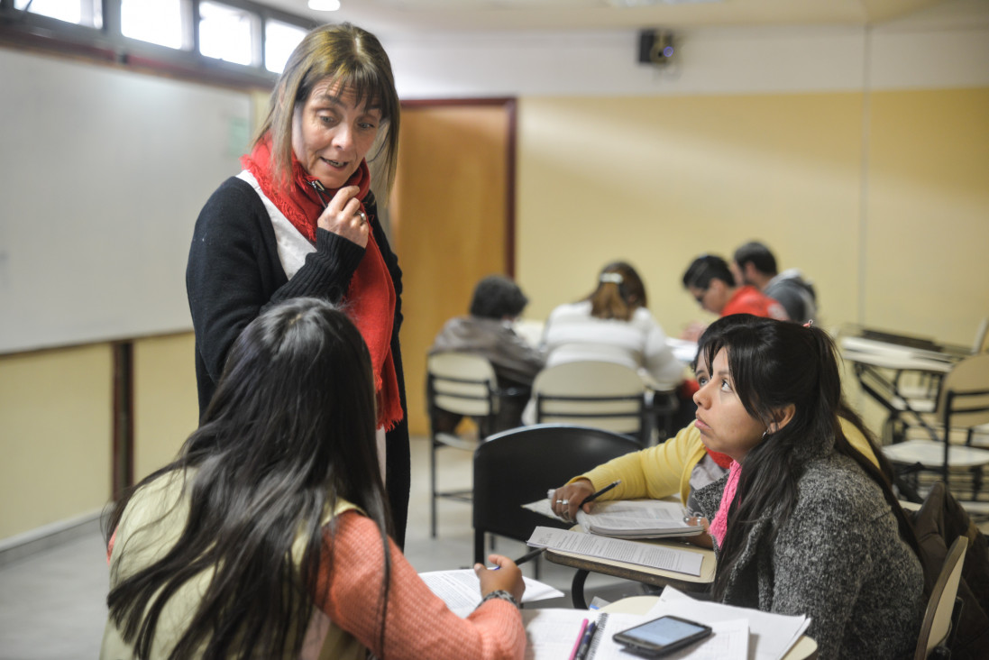 imagen Abren concursos docentes para asignaturas de la Facultad