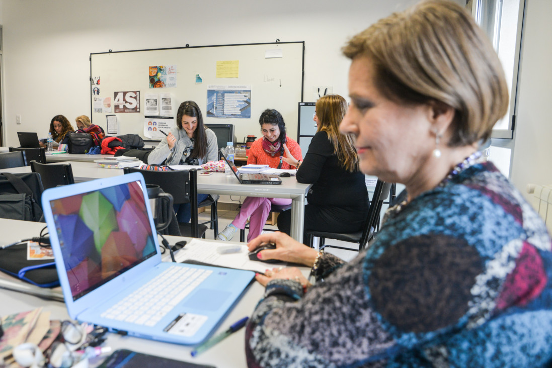 imagen Profesores efectivos deberán completar la Evaluación de Desempeño Docente