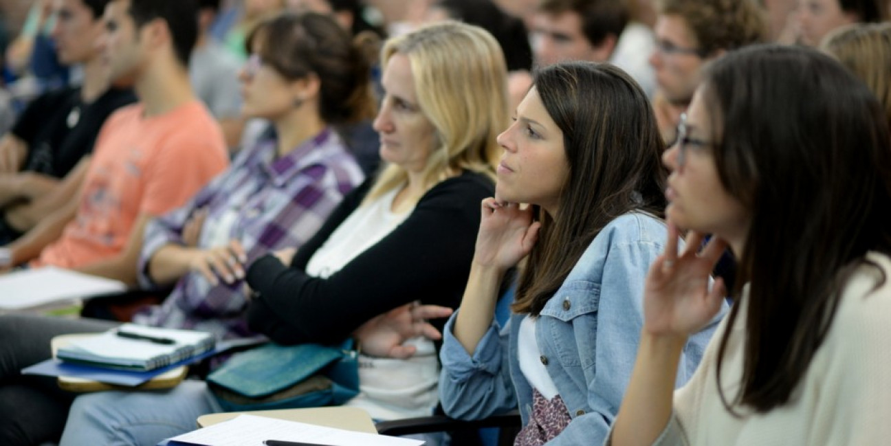 imagen Dictarán curso de inglés para el personal de la Universidad