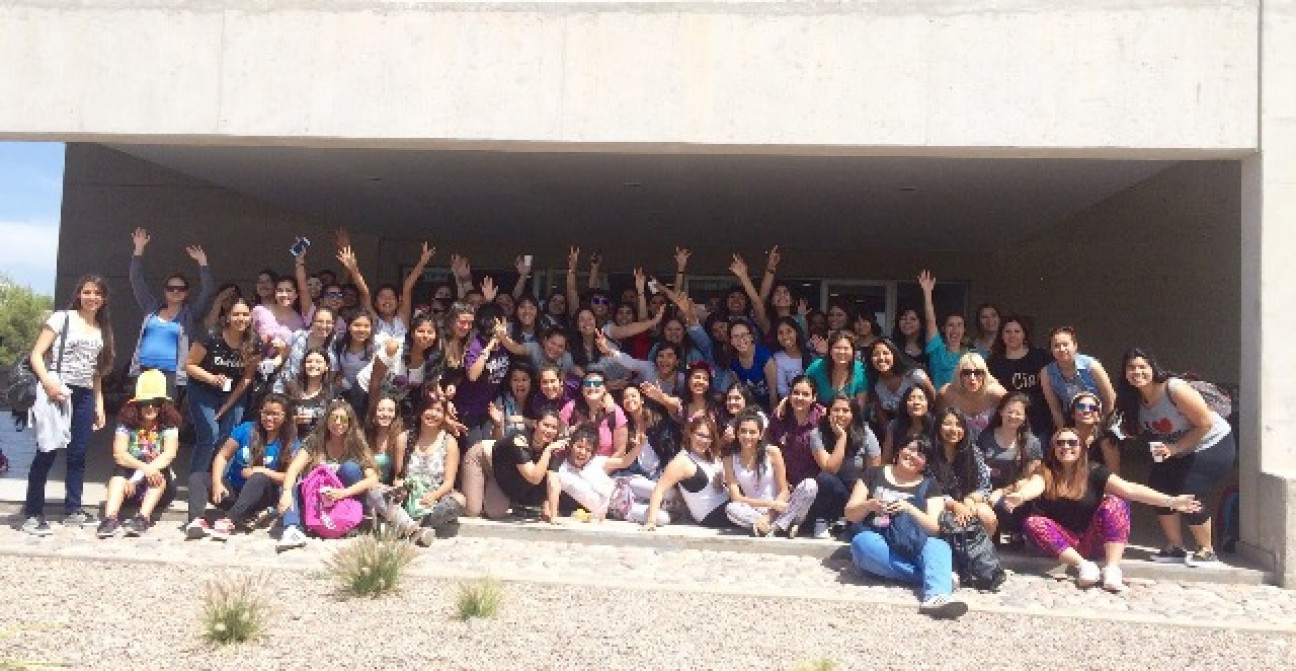 imagen Los estudiantes de la Facultad tuvieron su gran festejo