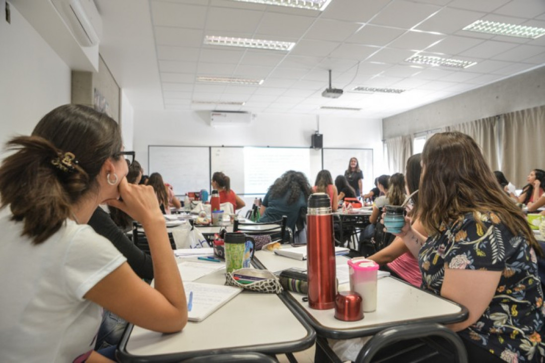 imagen Convocan a estudiantes avanzados y egresados de Inicial para ser tutores en Práctica II