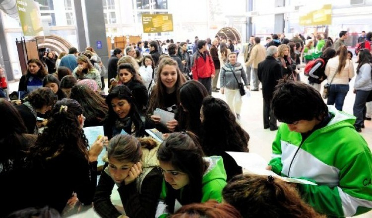 imagen Becarán a estudiantes informadores para Expo 2018 y Facultad Abierta