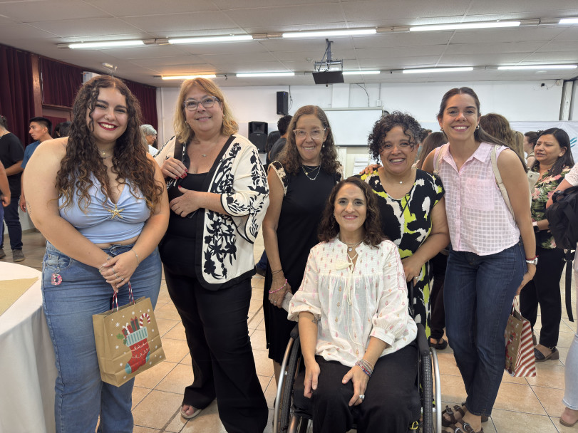 imagen La Facultad de Educación despidió el año con su tradicional brindis