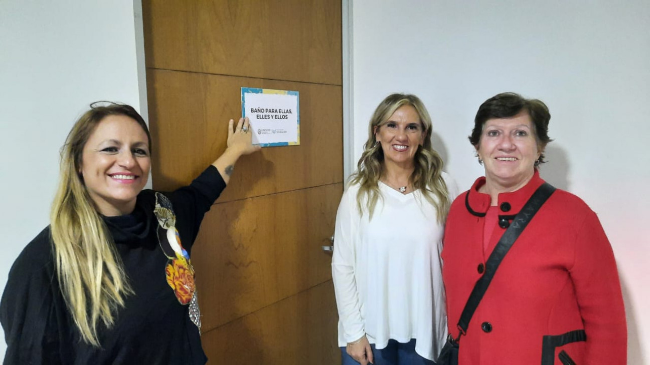 imagen La Facultad suma un baño sin género en cada sede