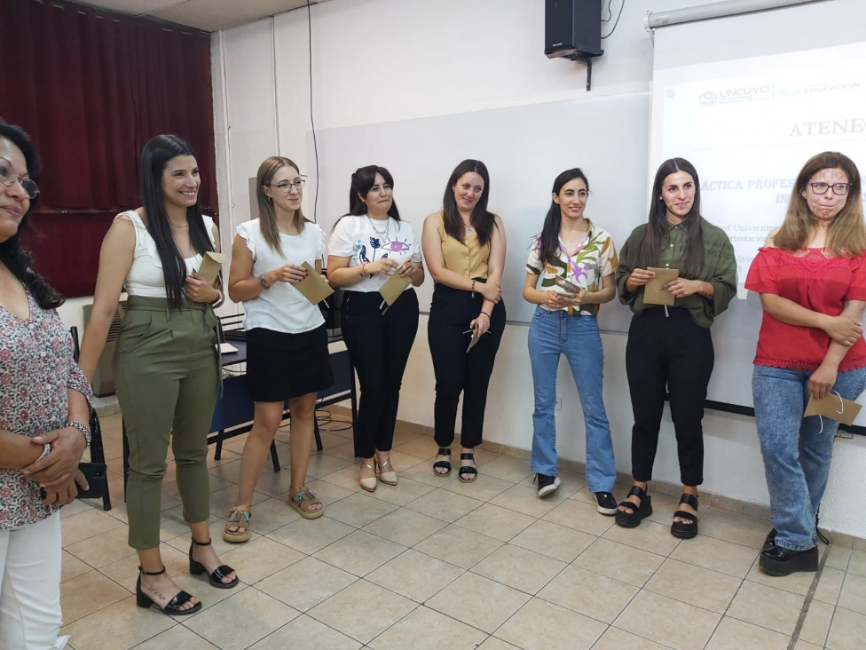 imagen Seis estudiantes de Pedagogía Terapéutica en Discapacidad Intelectual concluyeron sus carreras