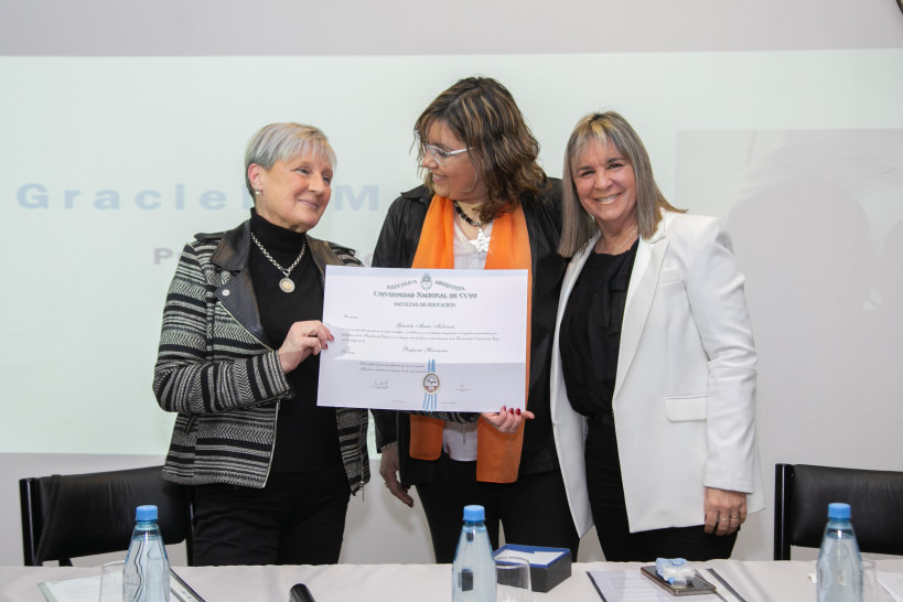 imagen Graciela Molinaris es la nueva Profesora Honoraria de la UNCuyo