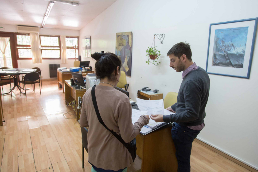 imagen Asesoran a profesores de la Facultad para postular a Becas de movilidad