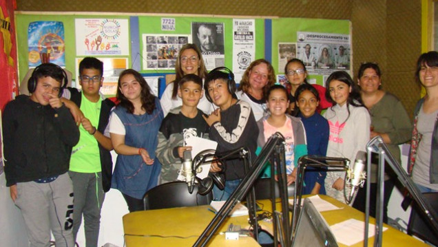 imagen Estudiantes de Luján y Godoy Cruz transmitieron sus noticias en la Radio Cuyum