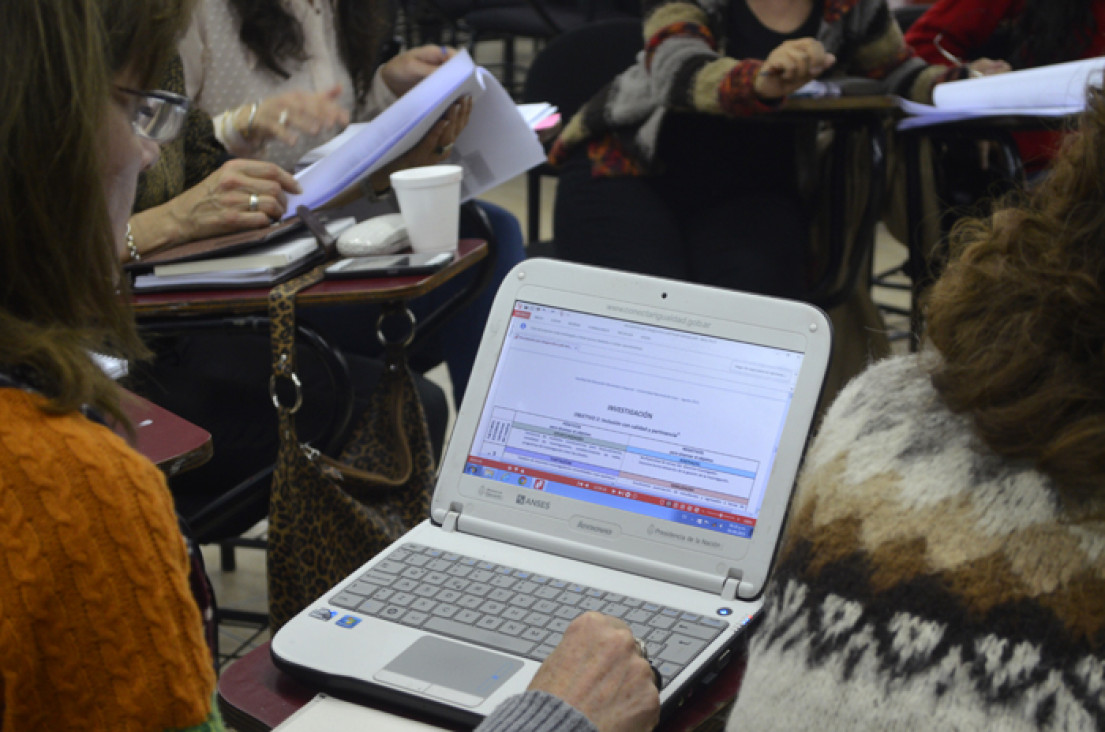 imagen Laboratorio de Informática abierto para uso de los estudiantes