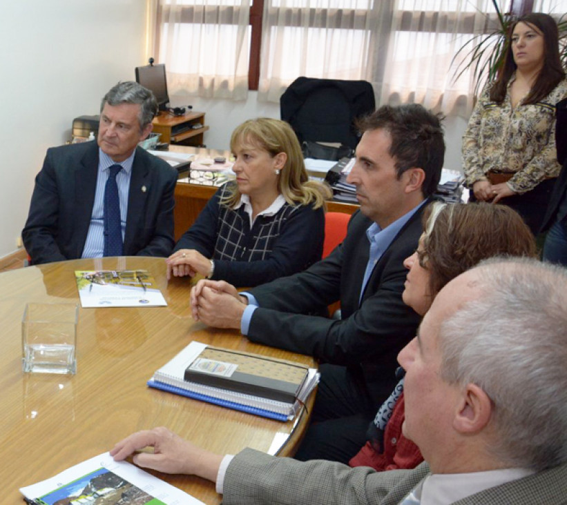 imagen Pizzi y Barón se reunieron con consejeros de nuestra Facultad 