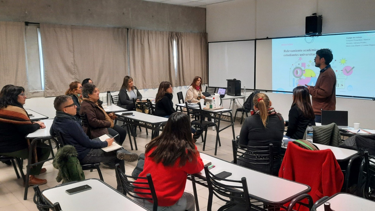 imagen Presentaron resultados del relevamiento académico de estudiantes universitarios 2022