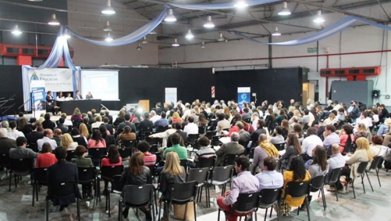 imagen Fondos para capacitación y participación en reuniones científicas