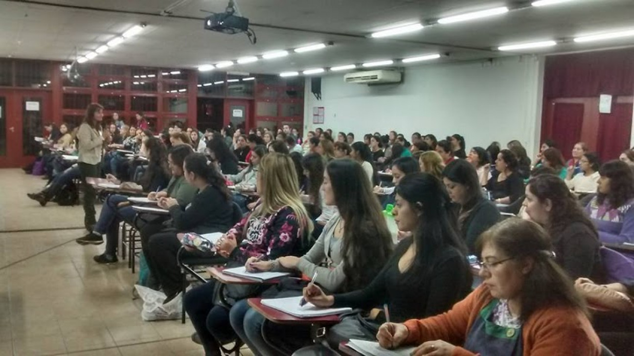 imagen Comenzó el Curso Taller de Documentación y Tarea Docente