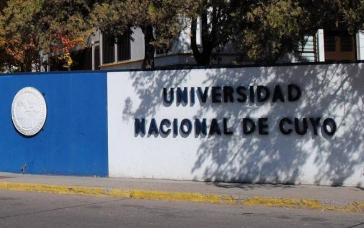 imagen El Estatuto universitario será tema de un curso de capacitación para el personal